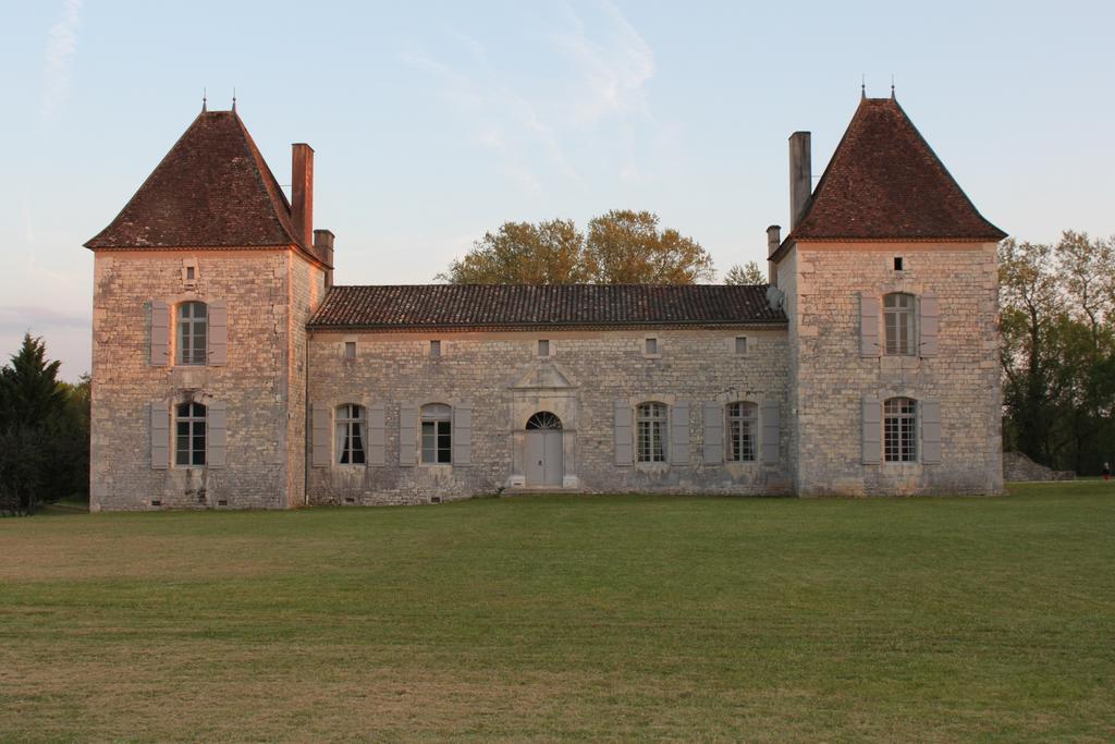 Chateau Secretary Monflanquin Exterior photo